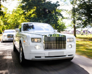 Modern Wedding Cars in Westminster
